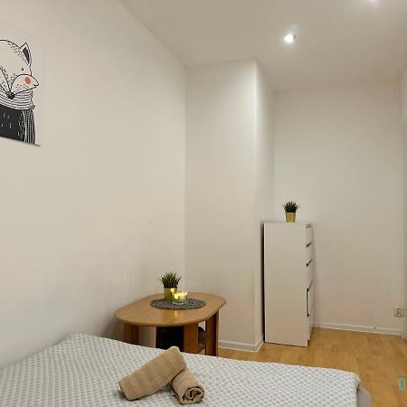Square Room - 20 Minutes To Gdansk Old Town & Seaside Esterno foto